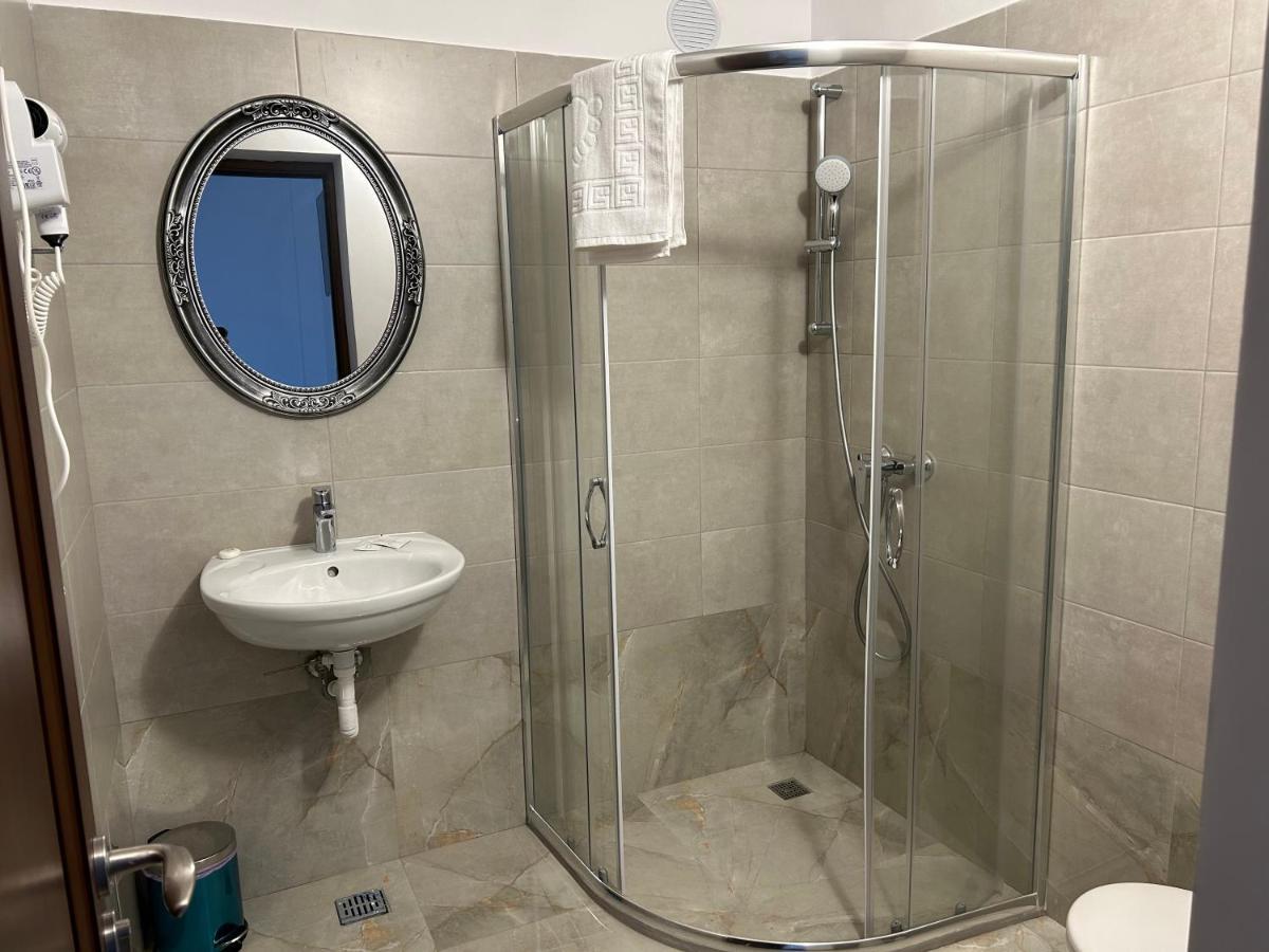 White House Hotel Александрия Екстериор снимка